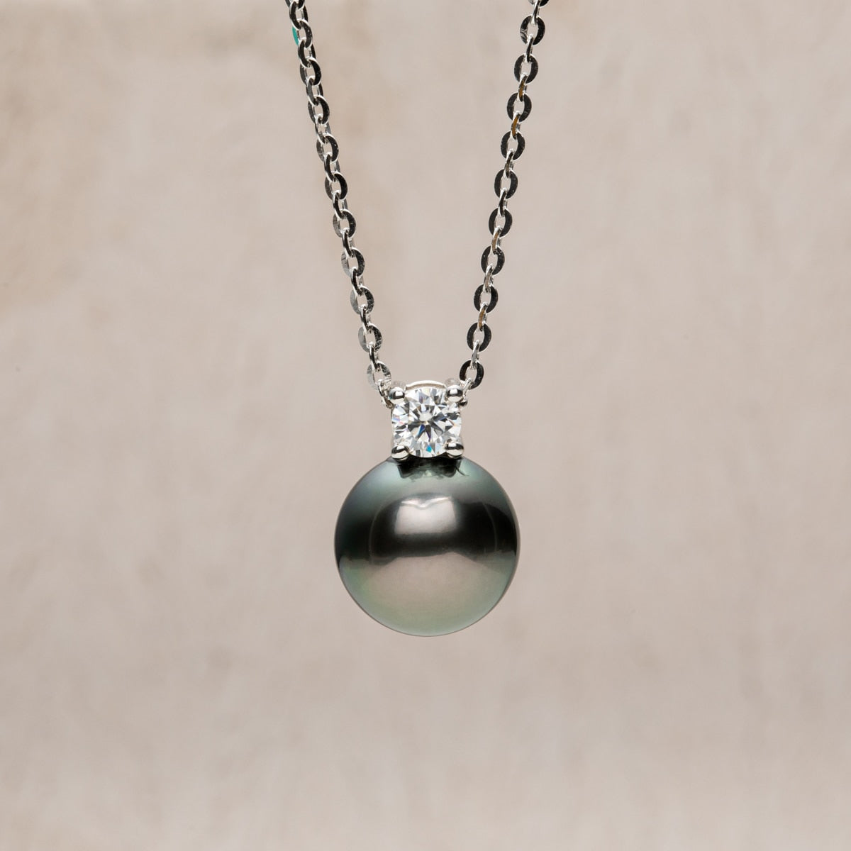 925 Silver 9-10mm Natural Tahitian Pearl and Moissanite Necklace