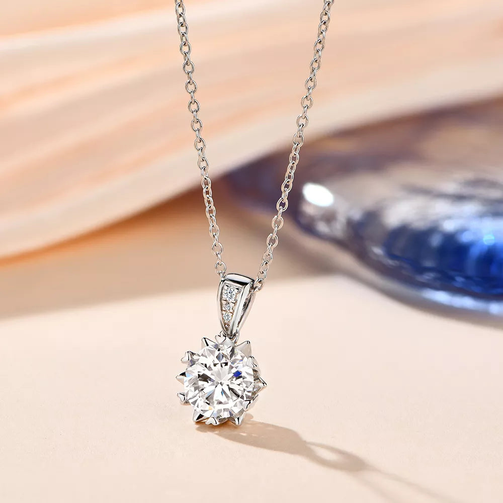 925 Silver 1CT Brilliant Cut D Color Moissanite Pendant Necklace