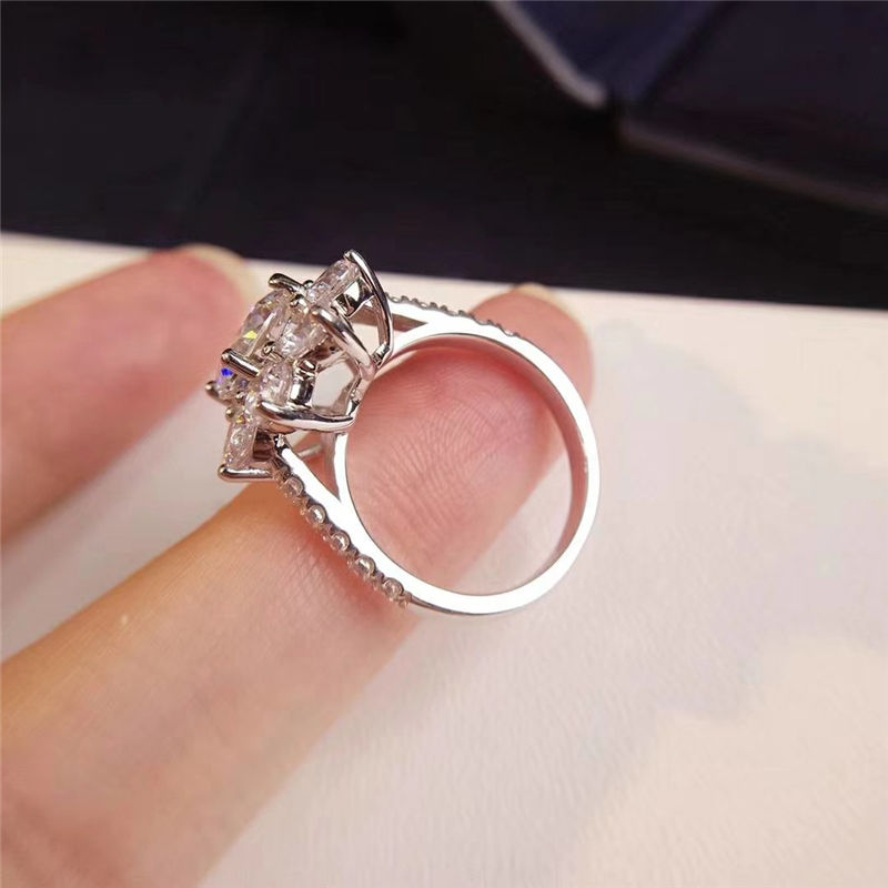 925 Silver 1-2CT Moissanite Flower Real Moissanite Engagement Ring