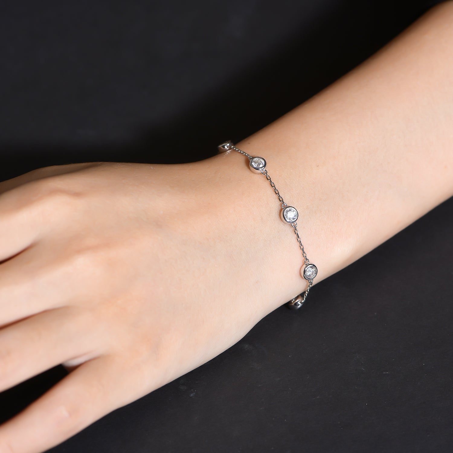 925 Sterling Silver 4.0 mm Moissanite Chain Bracelet ON MODEL 