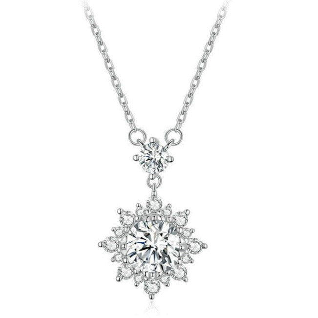 925 Silver 1 Ct Moissanite Glamorous Dazzle Necklace